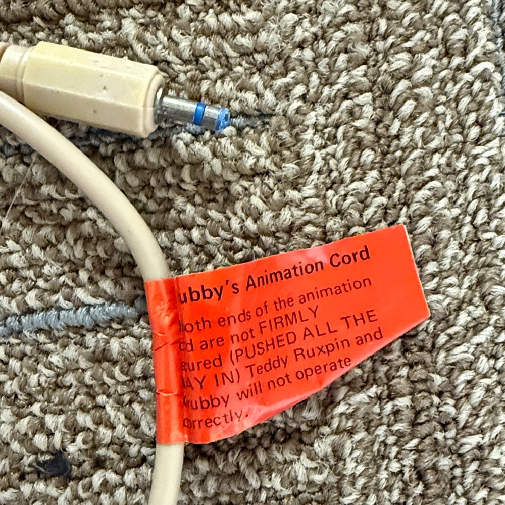 Grubby by Teddy Ruxpin World of Wonders. With cord - Picture 3 of 7